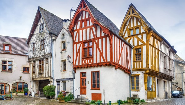 Noyer Sur Serein, Francia